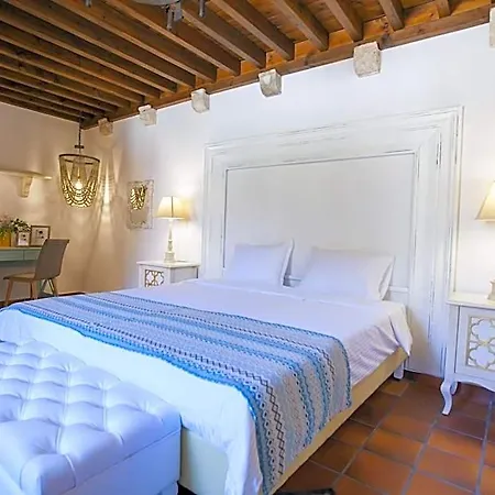 Saint Artemios And Oriental Hotel Rhodes City