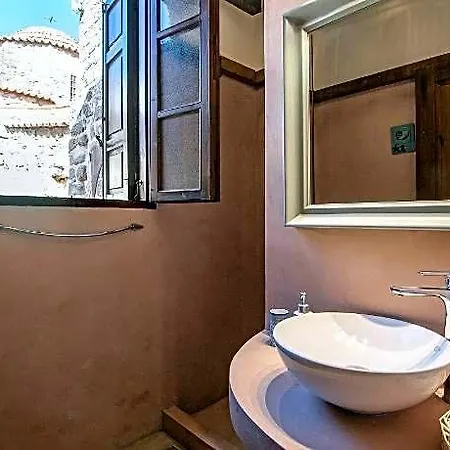 Hotel Saint Artemios And Oriental