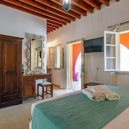 Saint Artemios And Oriental 4*