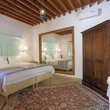 Hotel Saint Artemios And Oriental 4*